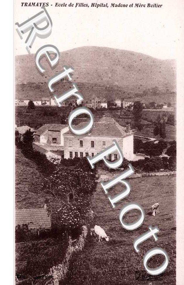 Ecole de Filles Hopital et Madone et Mere Boitier