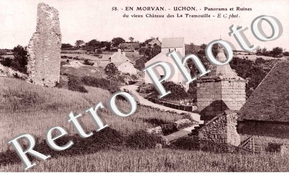 Panorama et Ruines du Vieux Chateau des La Tremouille