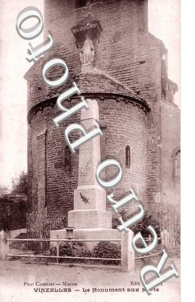 Le Monument aux Morts