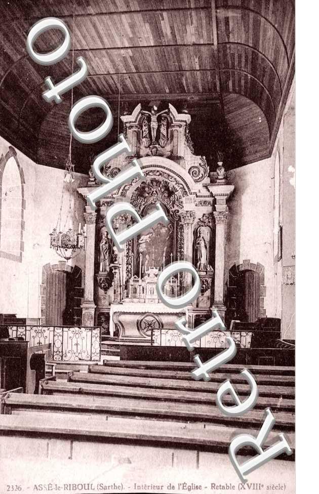 Interieur de l'Eglise