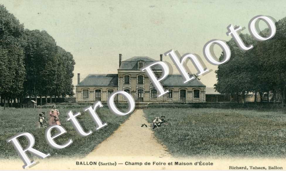 Champ de Foire et Maison d'Ecole