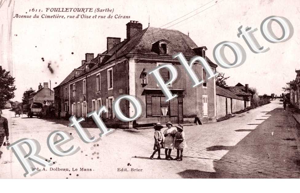 Avenue du Cimetiere, Rue d'Oize et Rue de Cerans