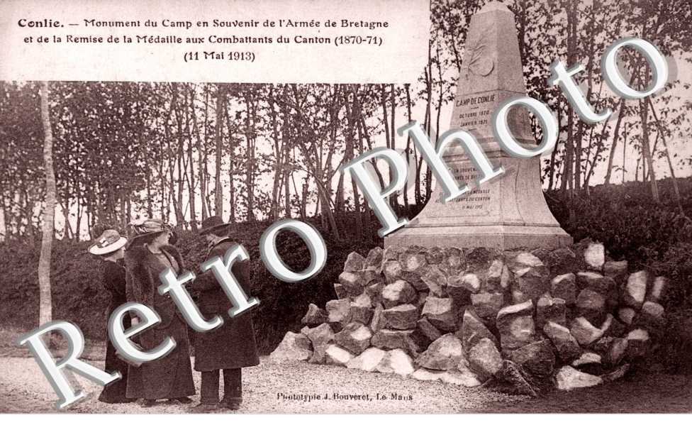 Monument du camp en souvenir de l'armee de Bretagne