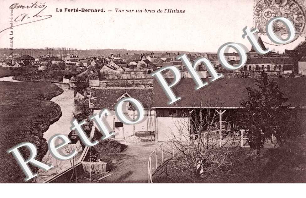 vue sur un bras de l'huisne