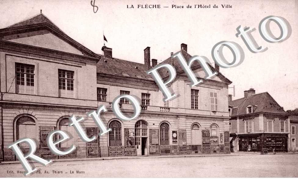 Place de l'Hotel de Ville