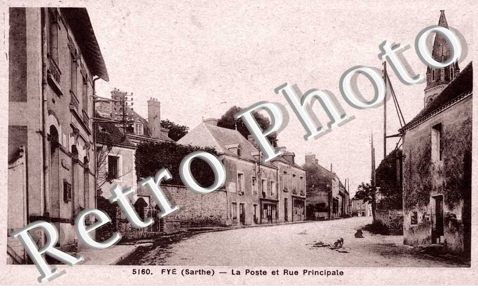 la poste et rue principale