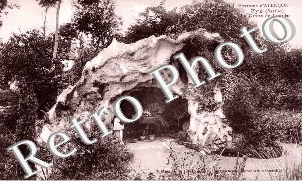 la grotte de Lourdes