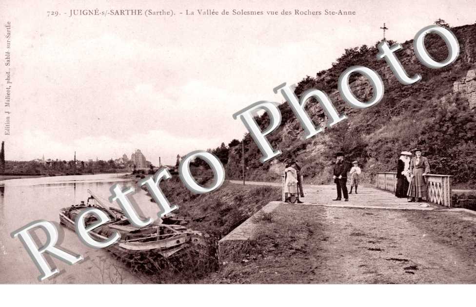 La vallee de Solesmes vue des rochers Sainte Anne