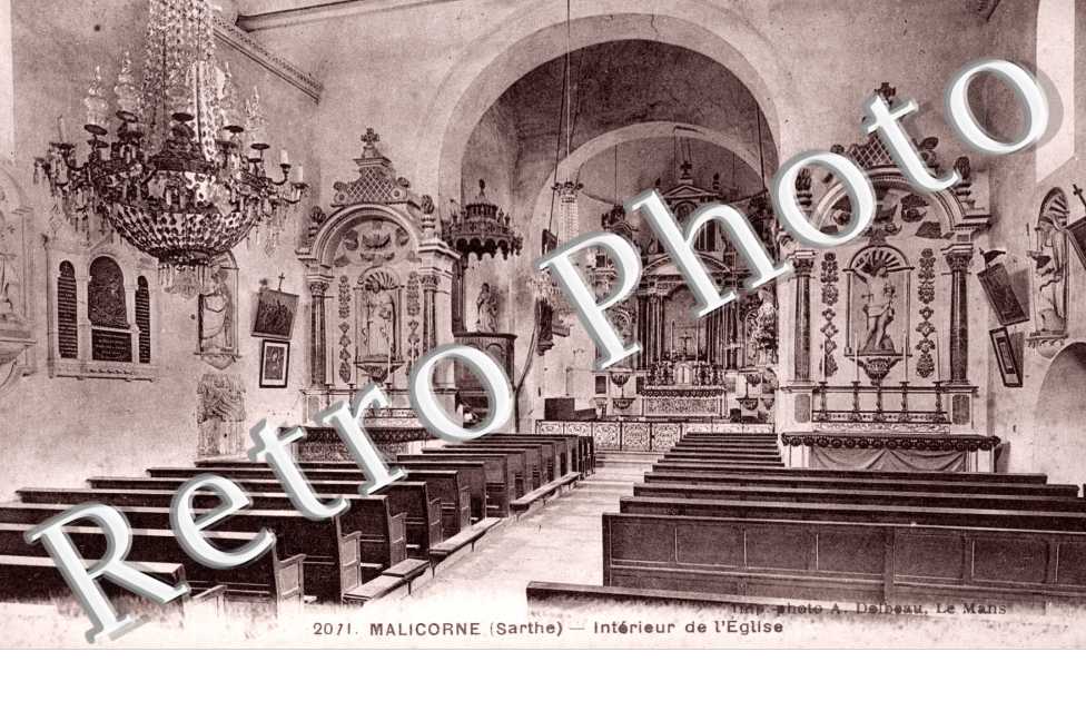 Interieur de l'eglise