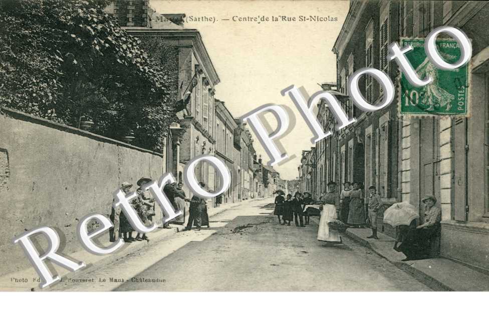 Centre de la rue St Nicolas