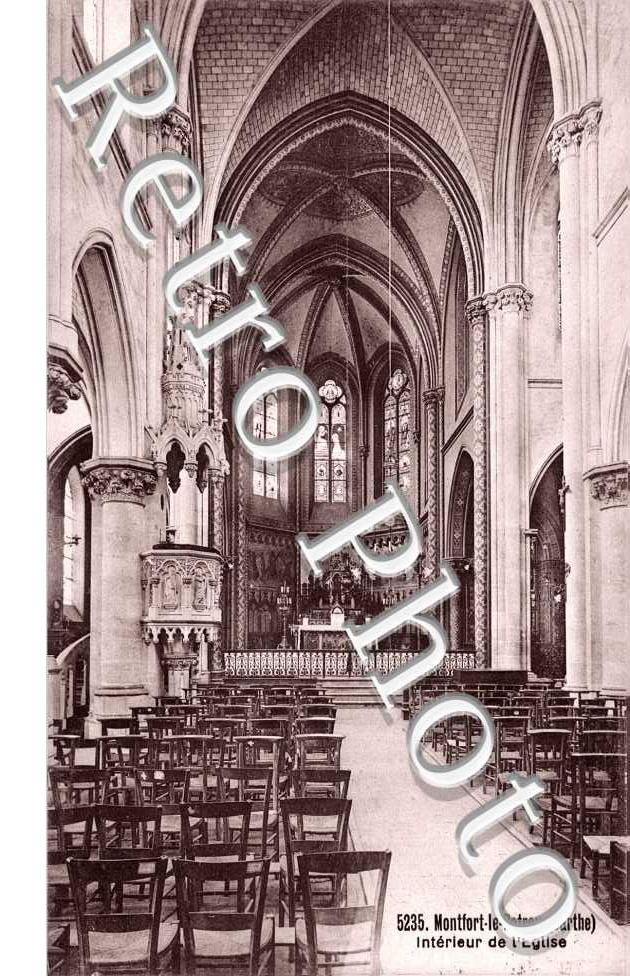 Interieur de l'eglise