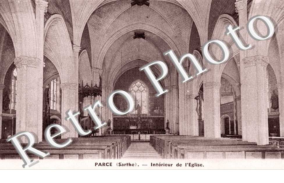 interieur de l'eglise