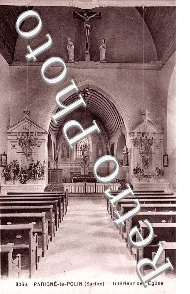 Interieur de l'eglise