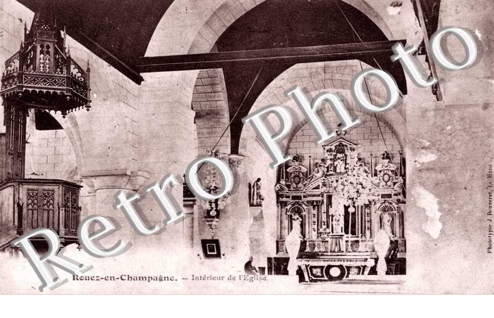 Interieur de l'eglise