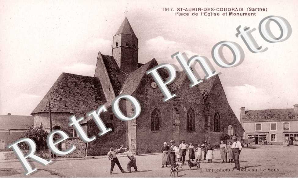Place de l'eglise et monument