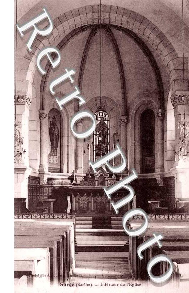 Interieur de l'eglise