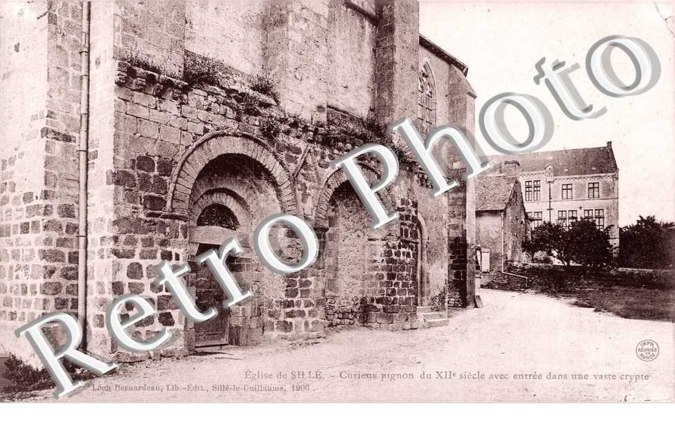 Curieux Pignon du XIIème