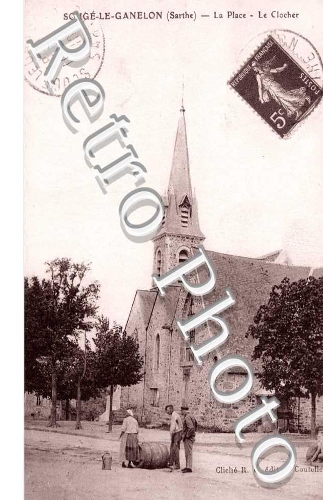 la Place, le Clocher