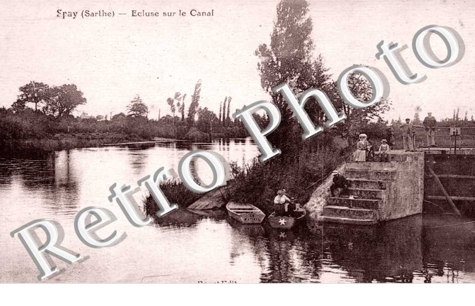Ecluse sur le Canal