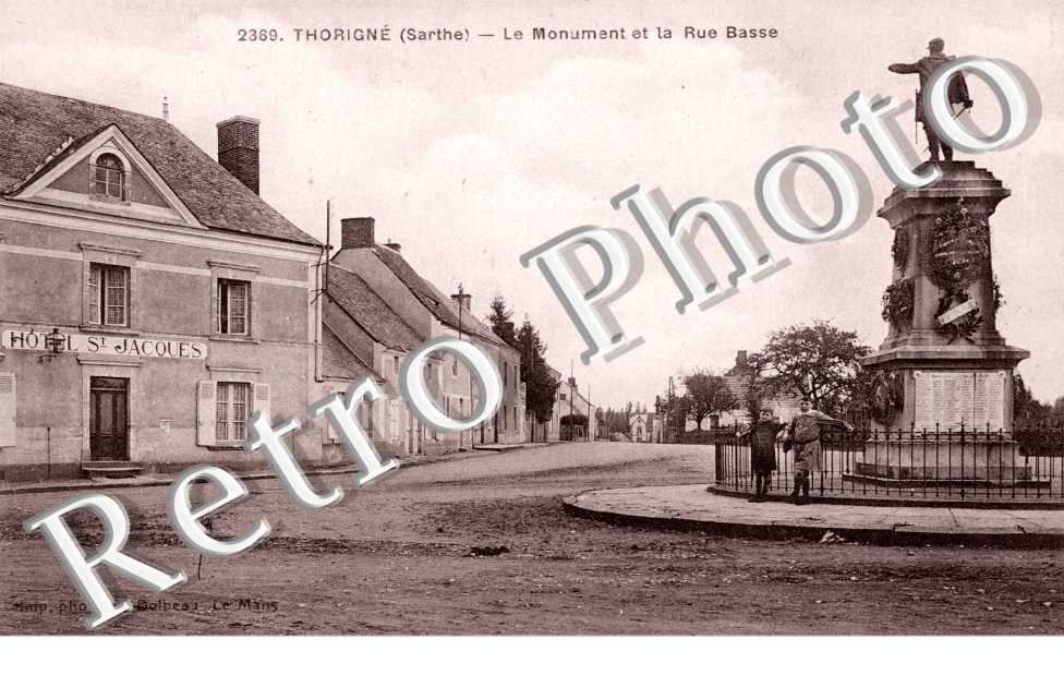 le monument et la rue Basse