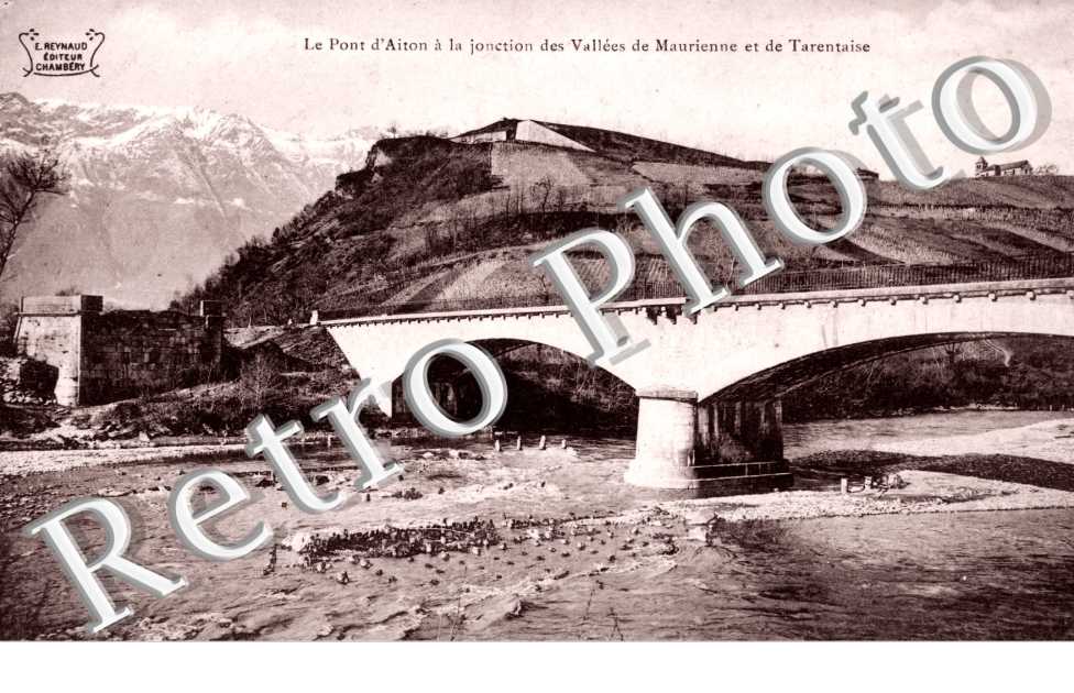 Le Pont a la jonction des Vallees de Maurienne et de Tarentaise