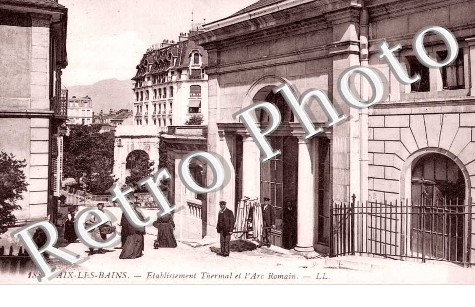 Etablissement Thermal et l'Arc Romain