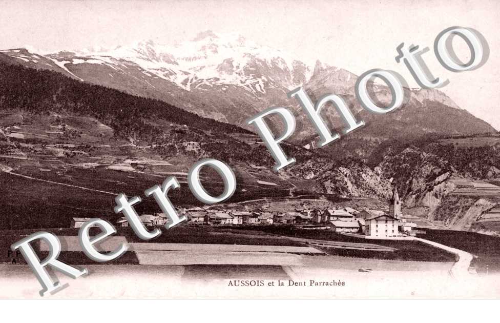 Vue generale et la Dent Parrachee
