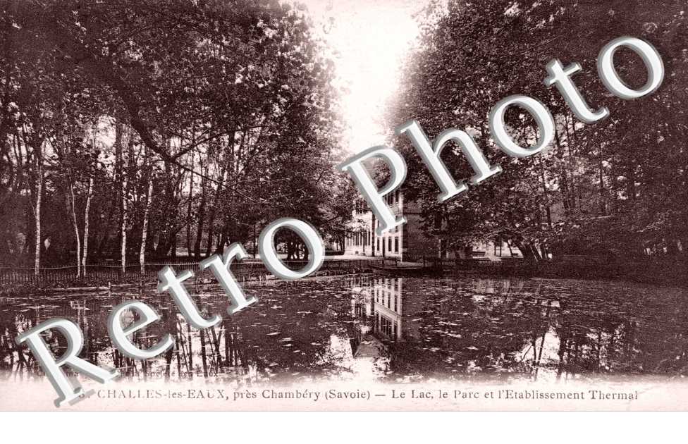 Le Lac, le Parc et l'Etablissement Thermal