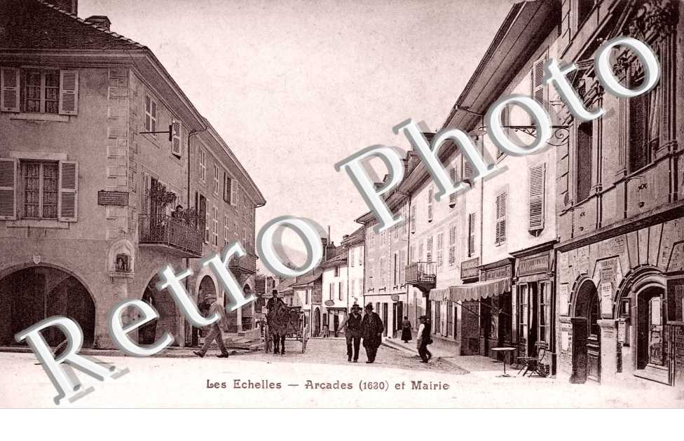 Arcades et Mairie