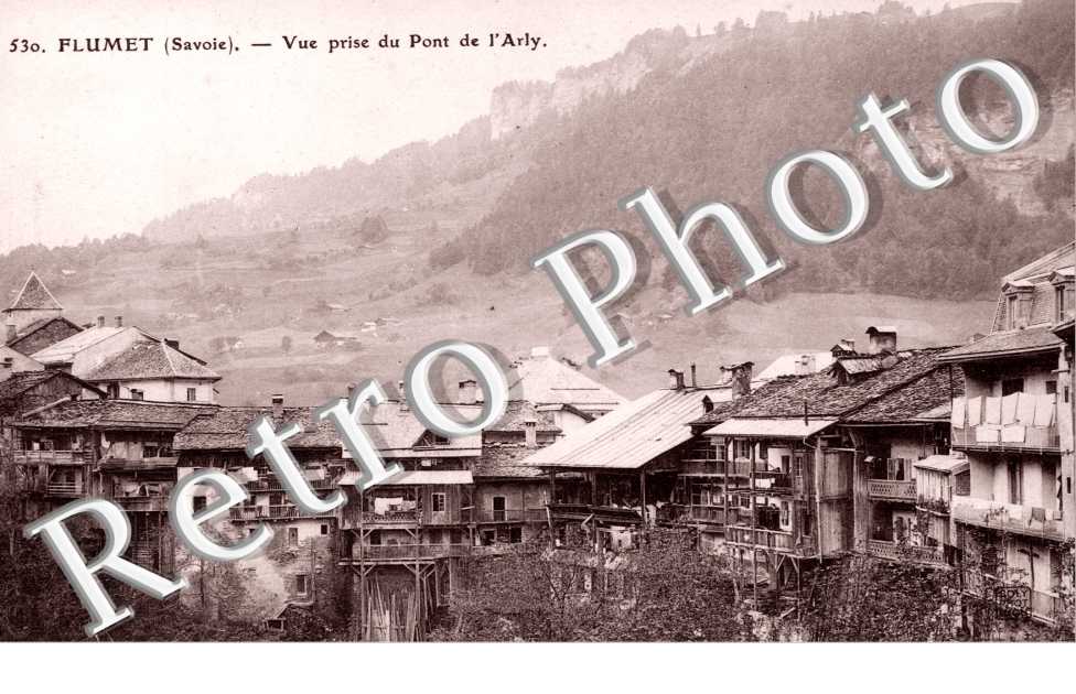 vue prise du pont de l'Arly