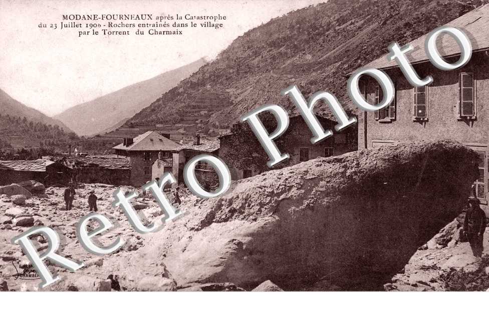 Apres la Catastrophe du 23 juillet 1906, Rochers entraines par le Torrent du Charmaix