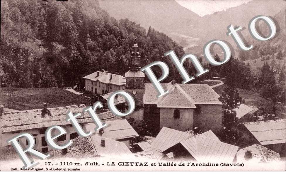 (Le Village)