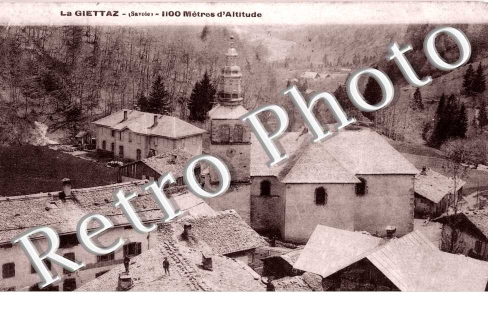 (le Village)
