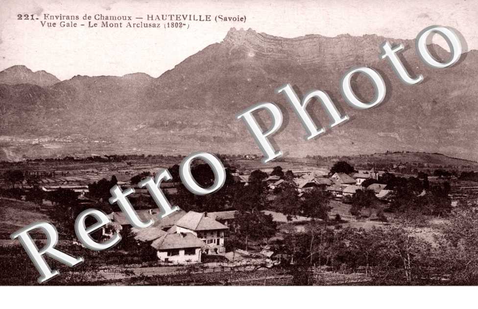 Vue generale et le Mont Arclusaz