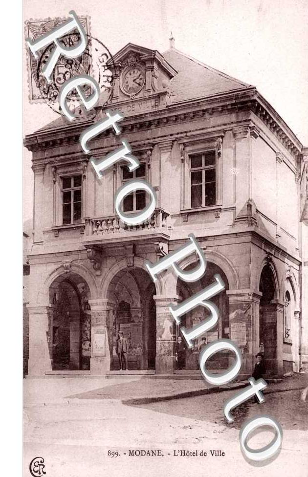 L'Hotel de Ville