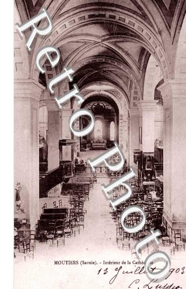 Interieur de la Catherale