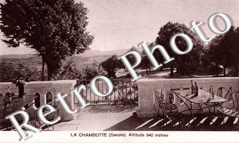 Les Aravis vus de la terrasse du Restaurant de la Chambotte