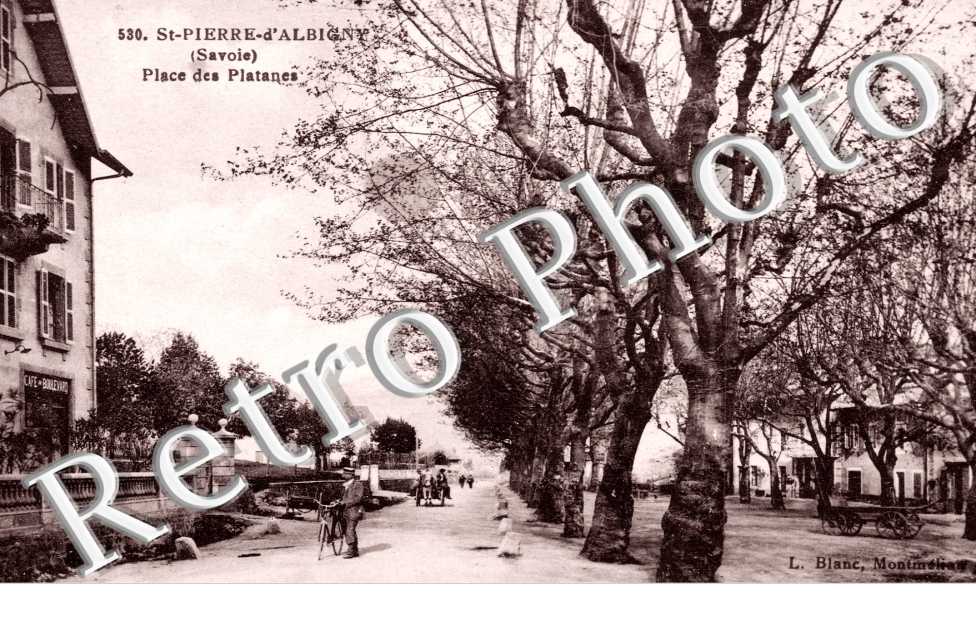 La Place des Platanes