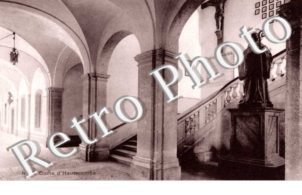Abbaye d'Hautecombe, Ancien Portail de l'Aumone