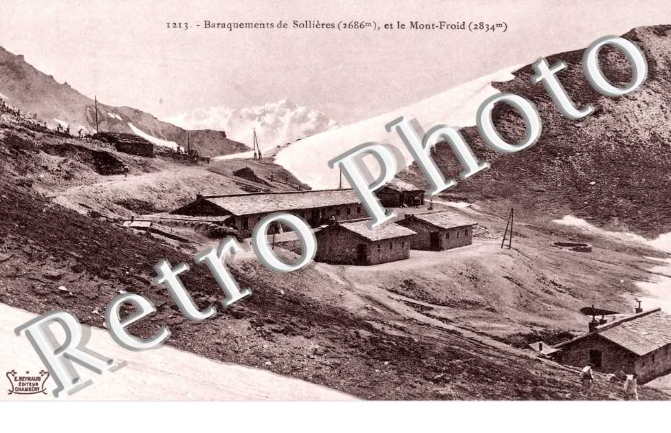 Baraquements et le Mont Froid