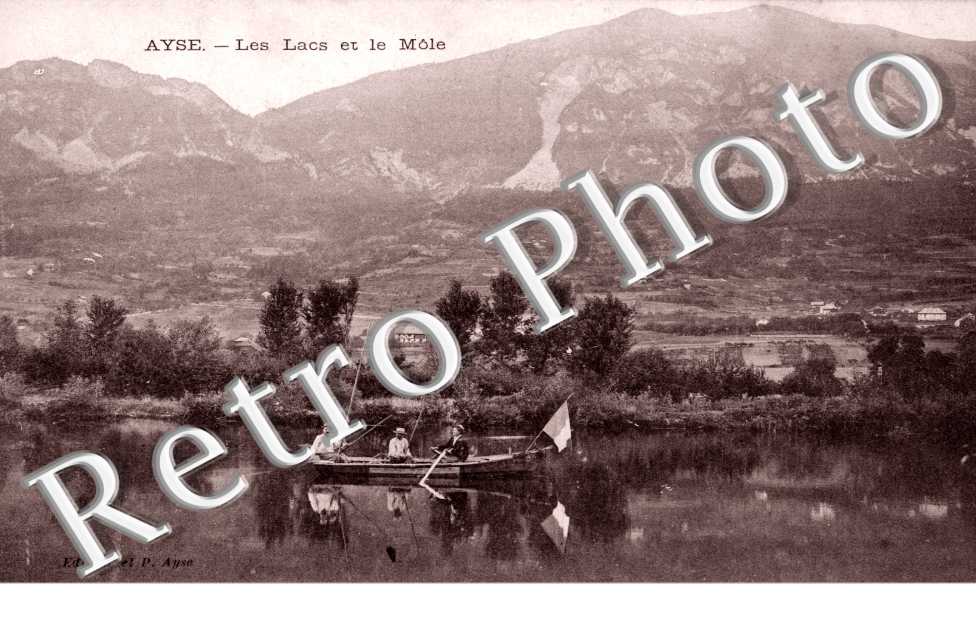 les lacs et le Mole