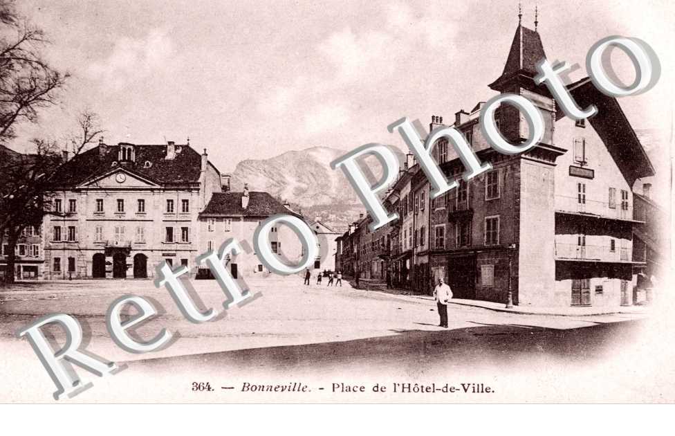 Place de l'Hotel de Ville