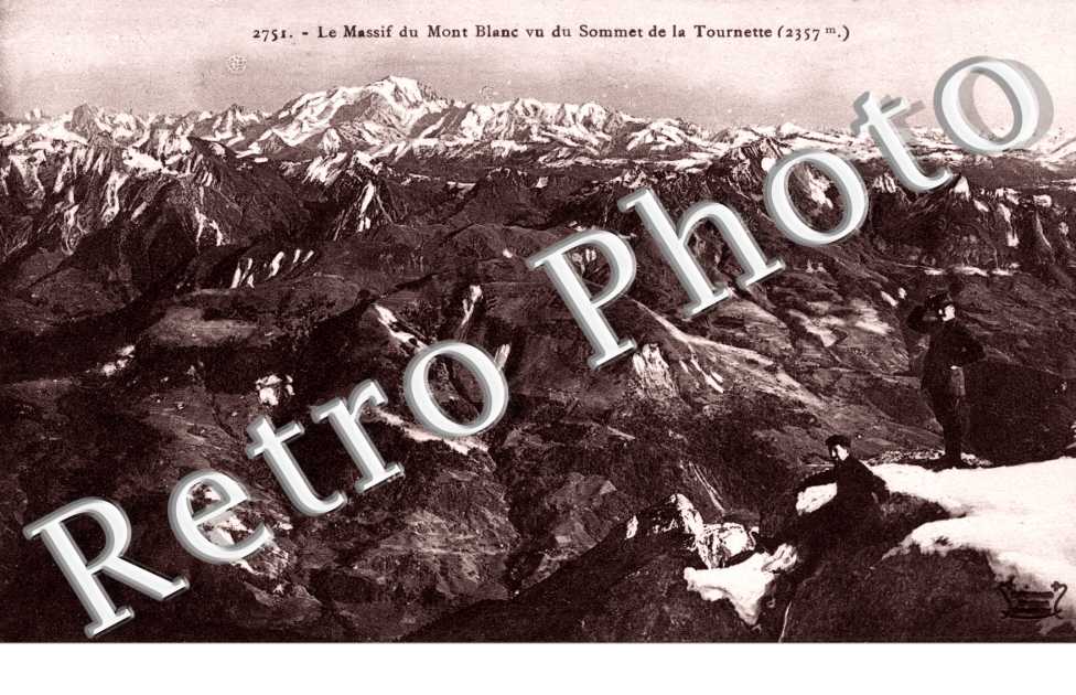 le massif du Mont Blanc vu du sommet de la Tournette