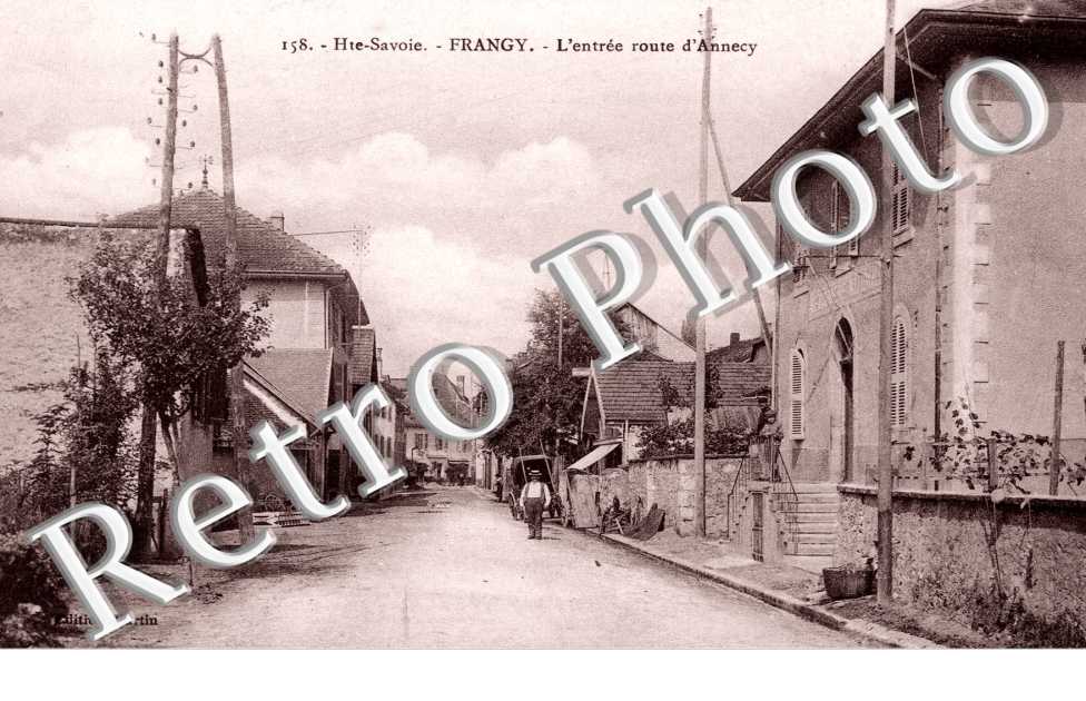 l'entree route d'Annecy