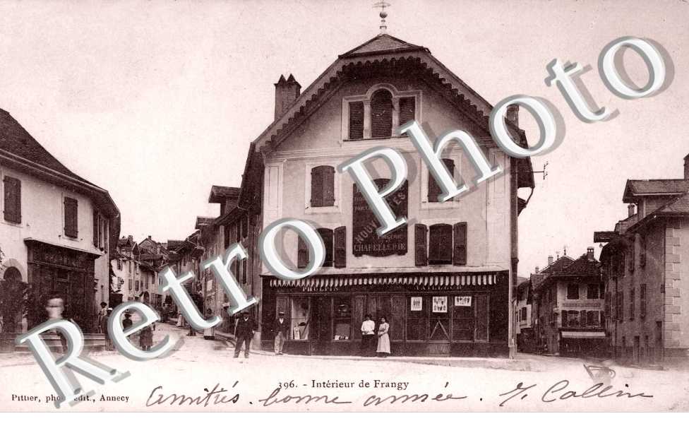 Interieur du Village