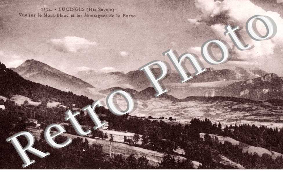 Vue sur le Mont-Blanc et les Montagnes de la Borne