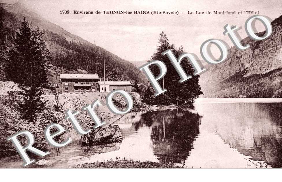 le lac de Montriond et l'hotel