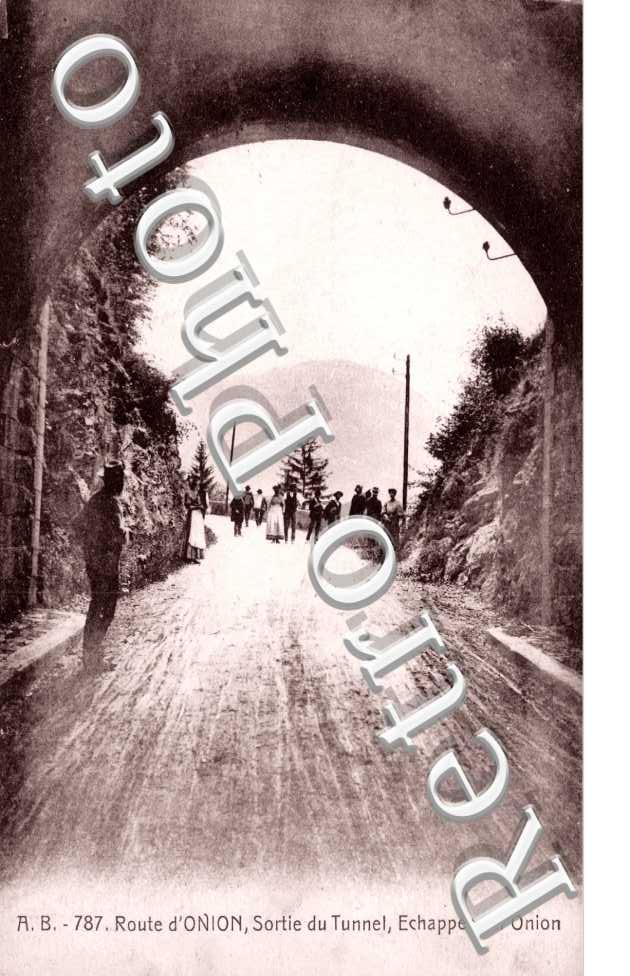 Sortie du tunnel - route d'Onnion