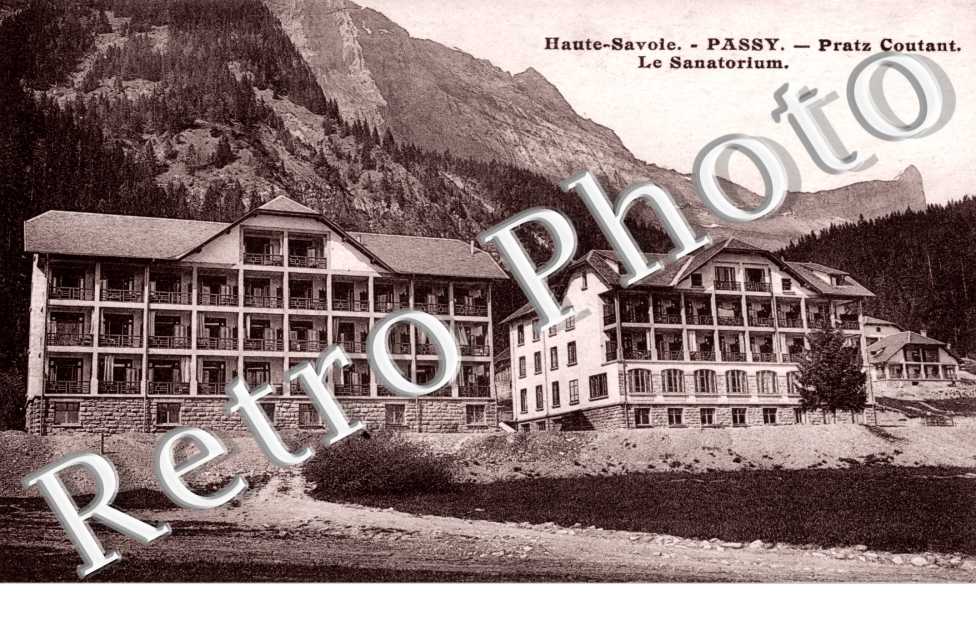 Village Sanatorium et la chaine des Fiz - Pratz Coutant