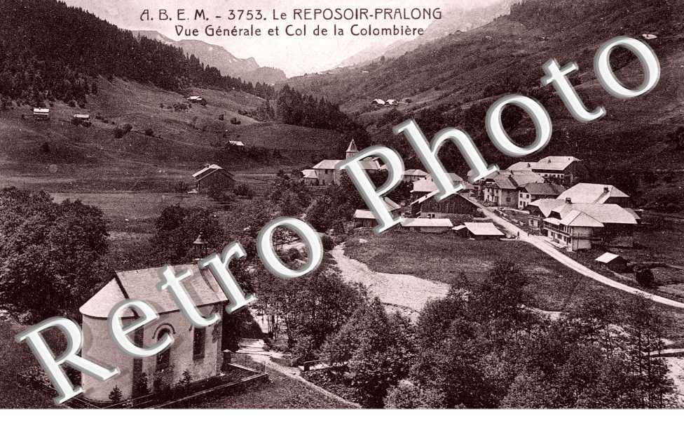 Vue generale  et col de la Colombiere